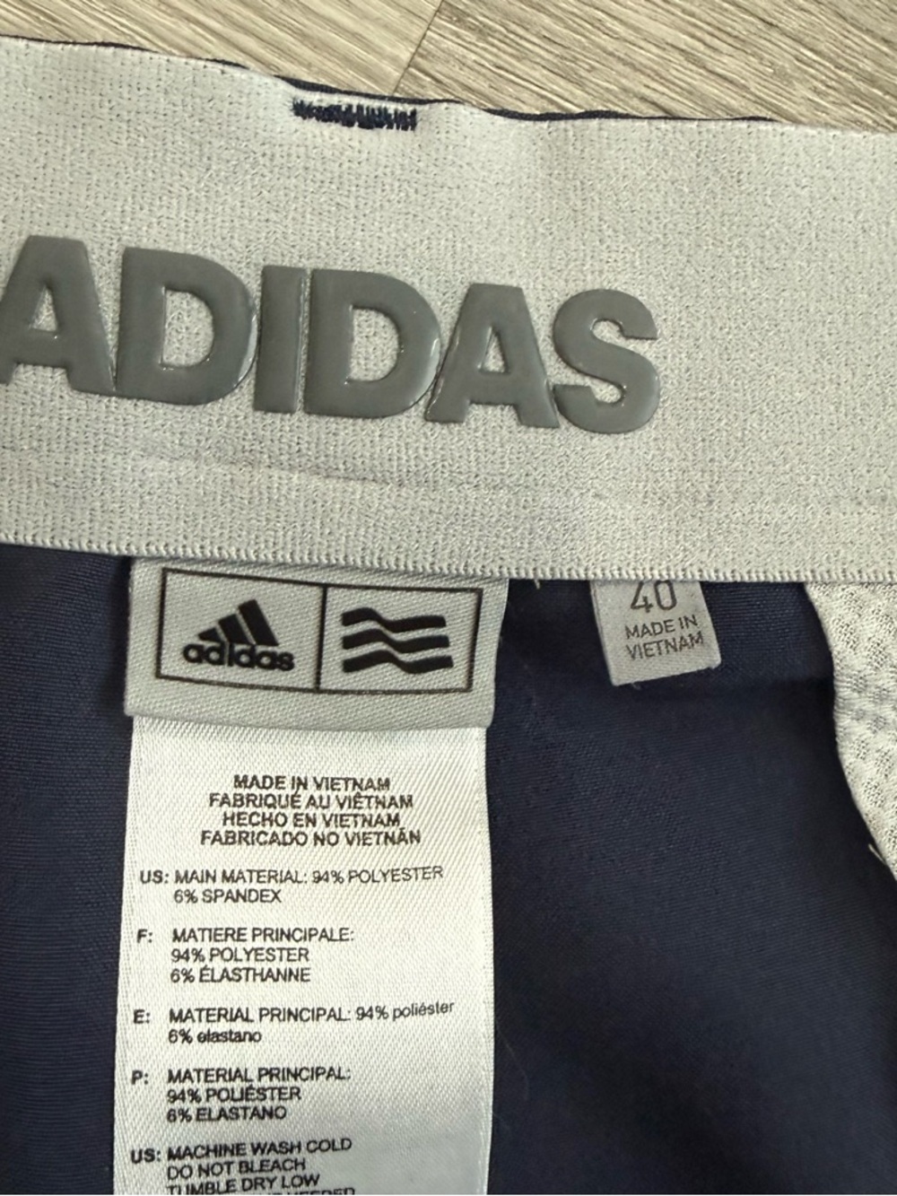 adidas Men’s Dark Navy Golf Shorts - Picture 3 of 3
